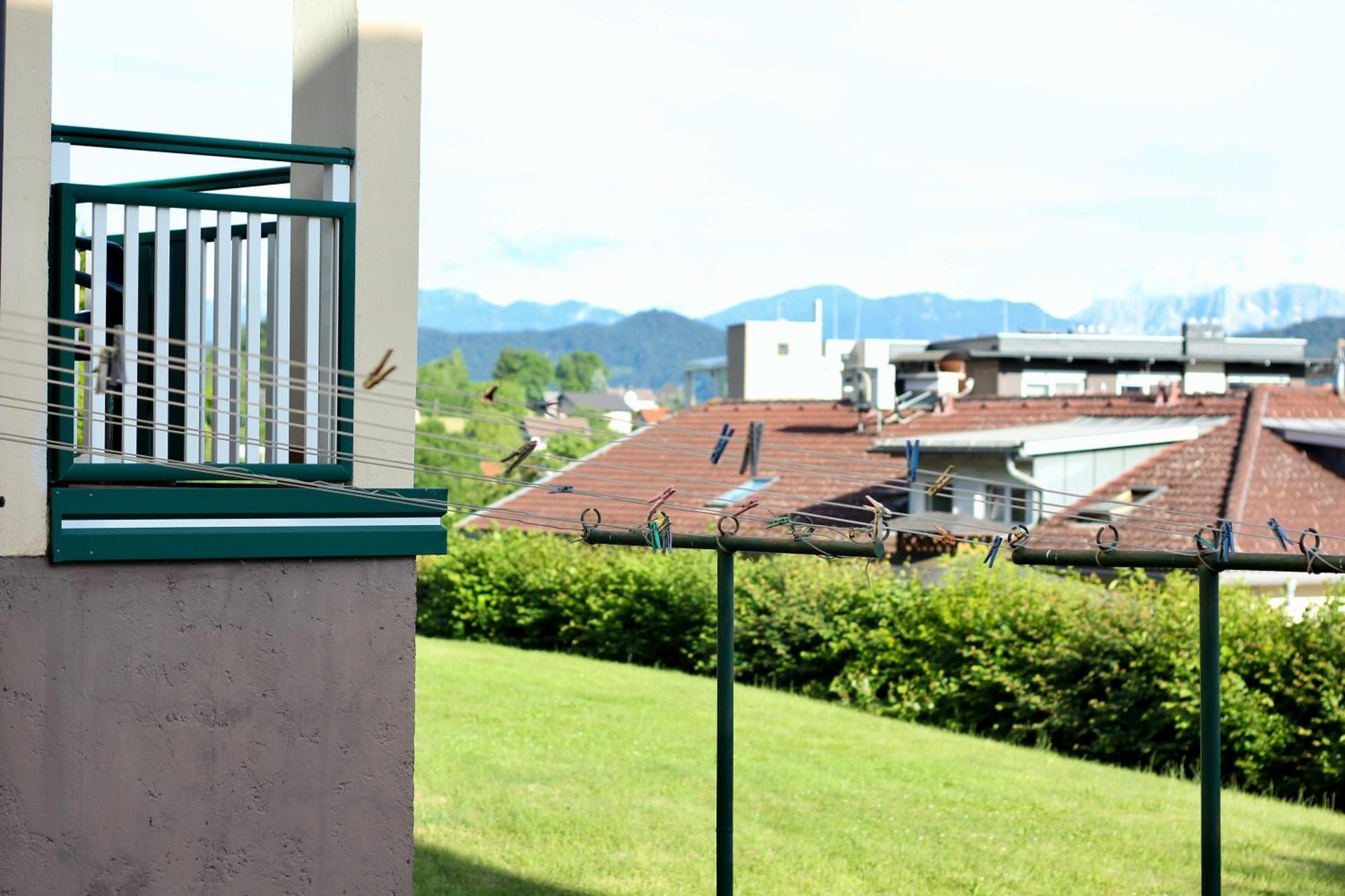 Self-Check In Apartmenthotel Seeglueck Pörtschach am Wörthersee Exteriör bild
